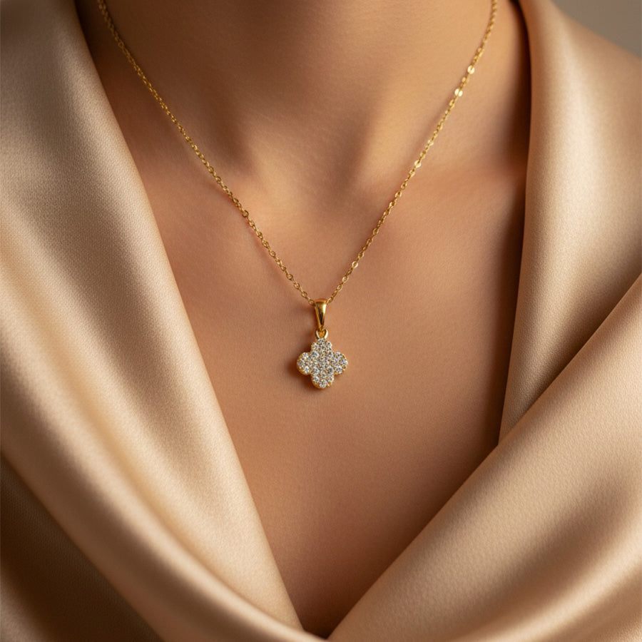 Collier Elina